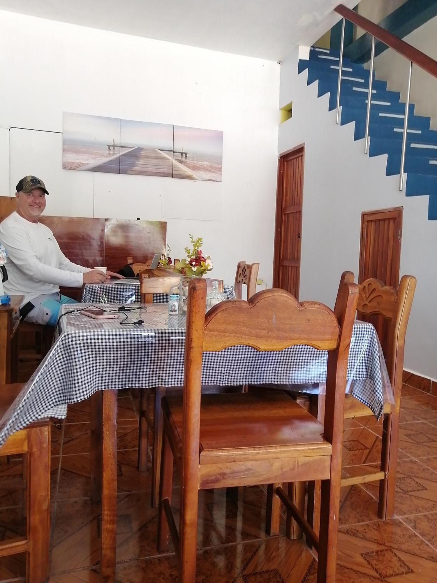 Hostal La Casa De Luis Puerto Baquerizo Moreno Kültér fotó
