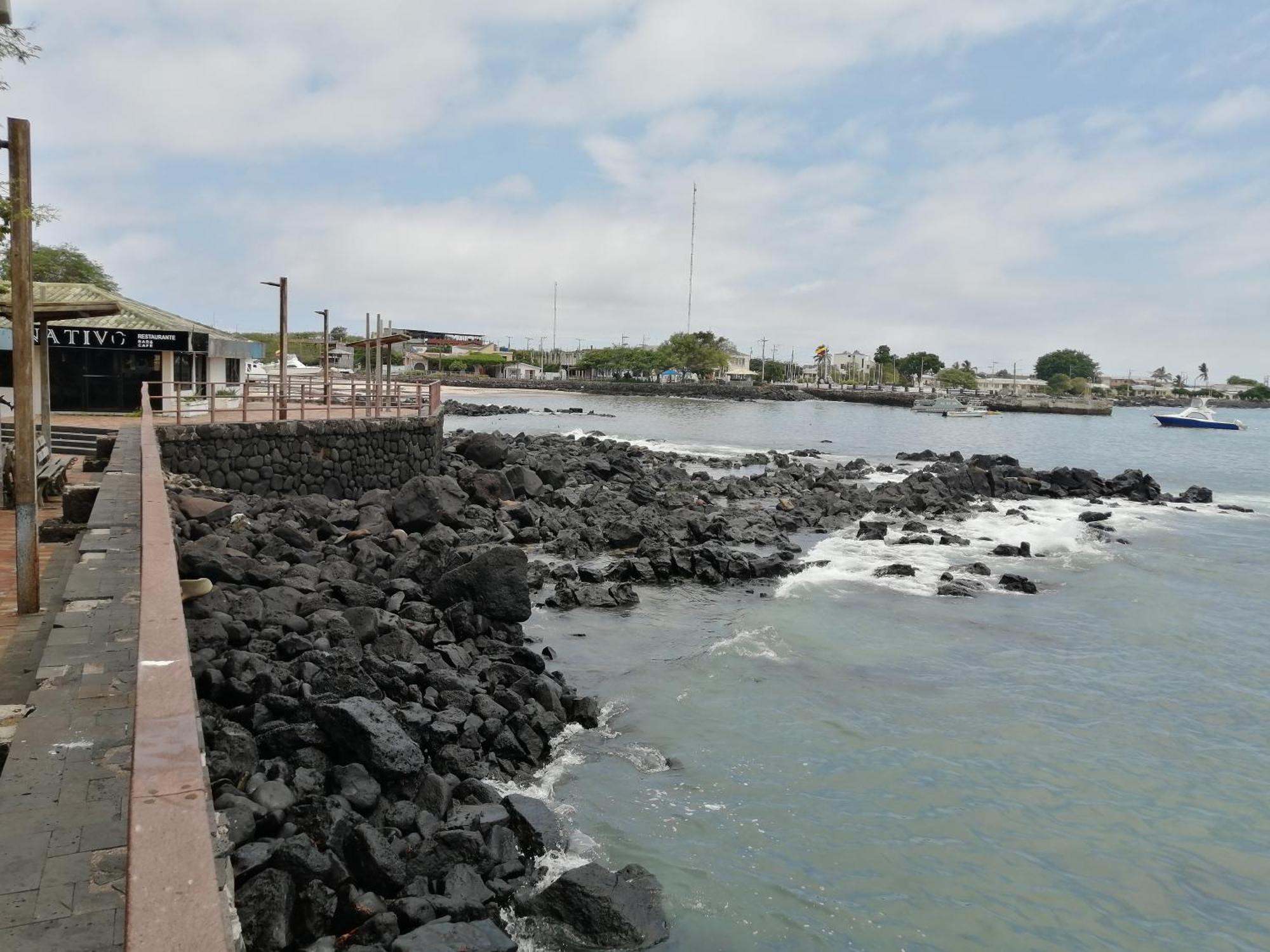 Hostal La Casa De Luis Puerto Baquerizo Moreno Kültér fotó